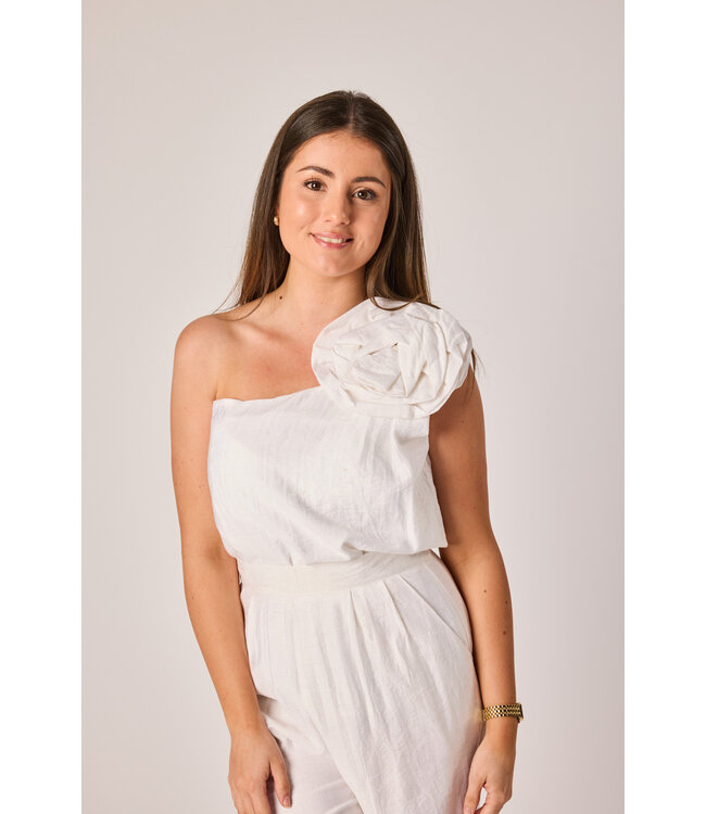 Bonny off-shoulder top