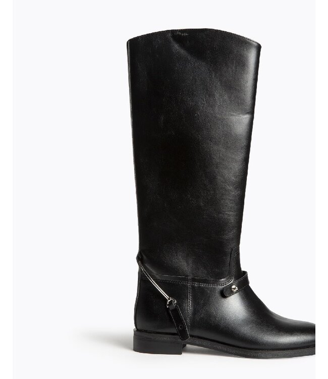 FW25 CORINA M5830