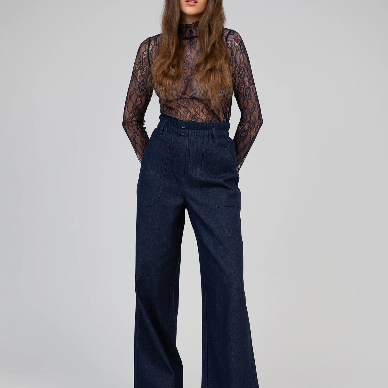 Alibely lace top
