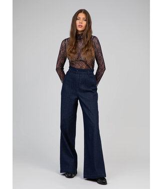 Alibely lace top