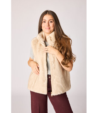 Carolina faux fur