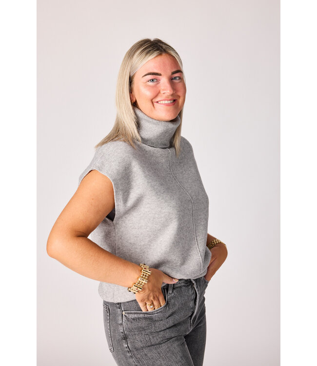 Nora sleevless jumper