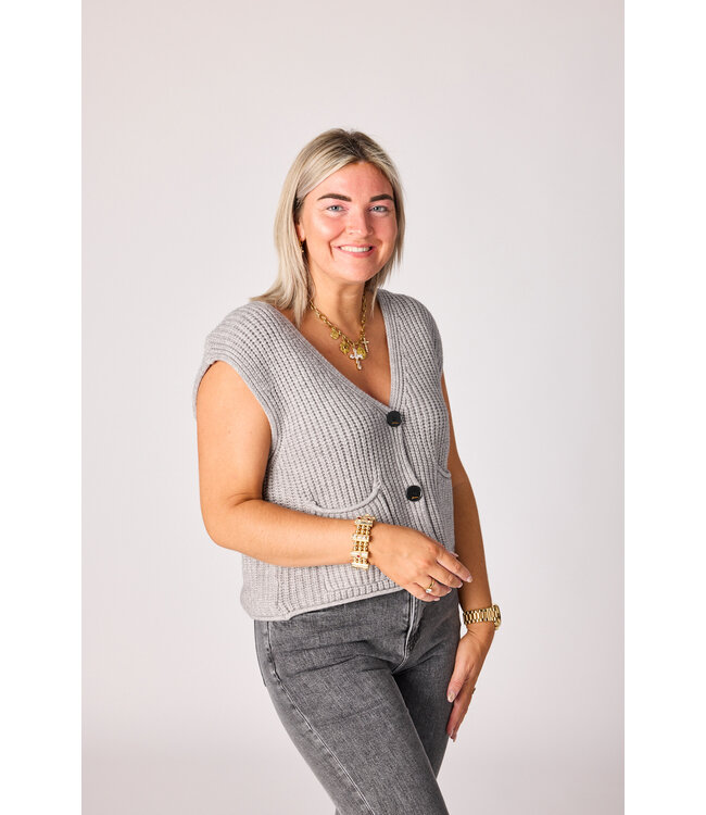 Chloe sleevless cardigan