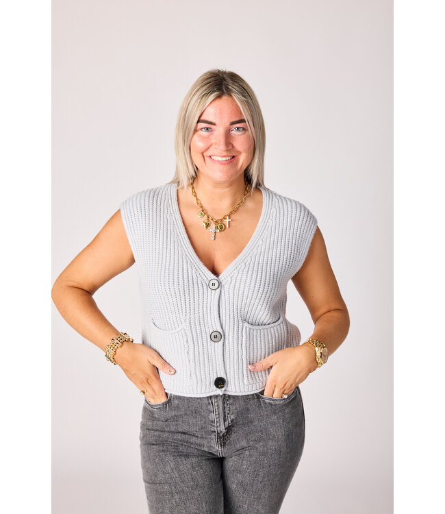 Chloe sleevless cardigan