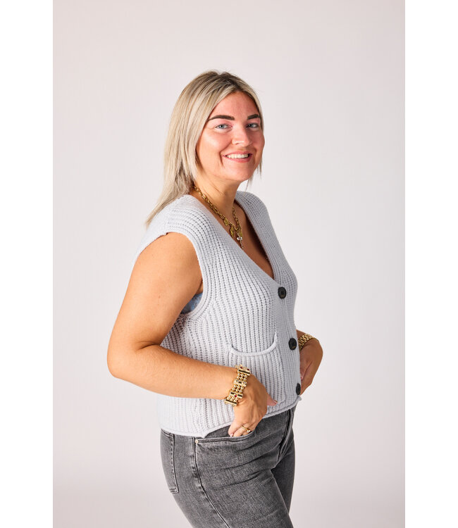 Chloe sleevless cardigan