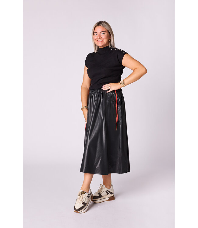 Eva skirt in vegan leather