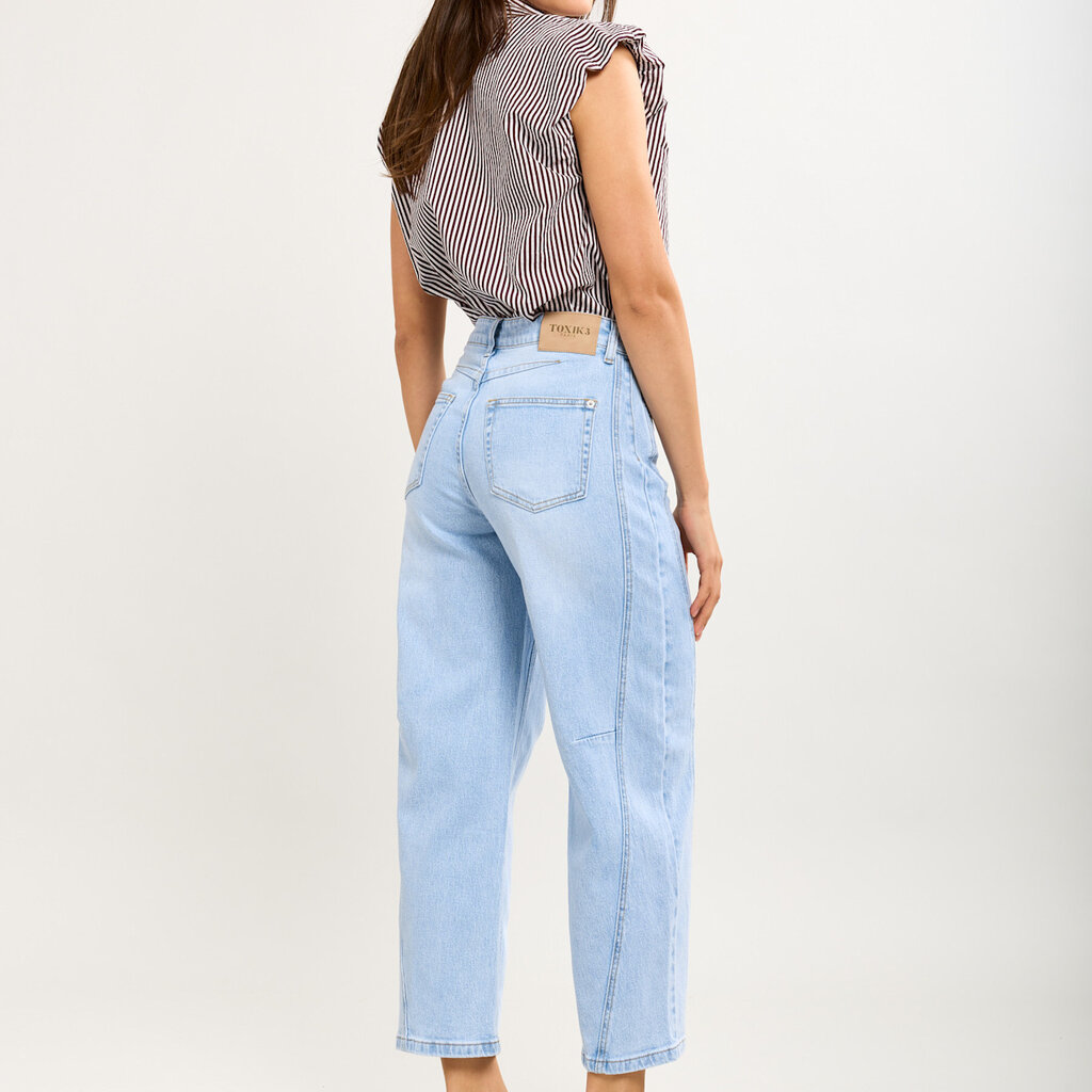 Tess barrel jeans