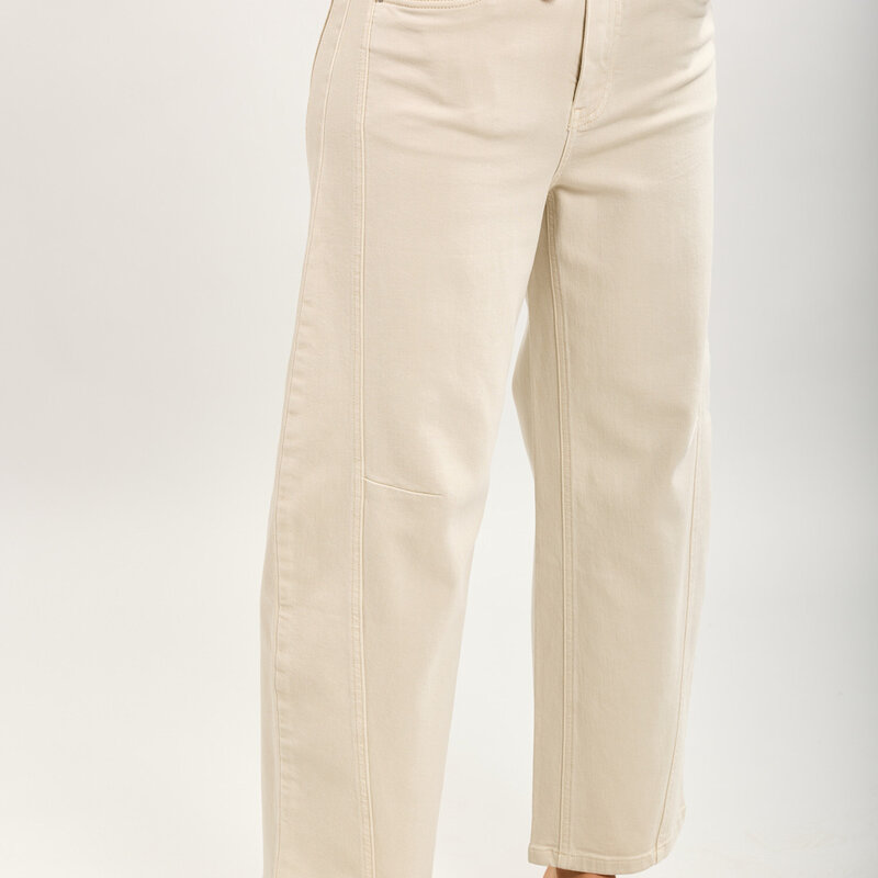 Tess barrel jeans