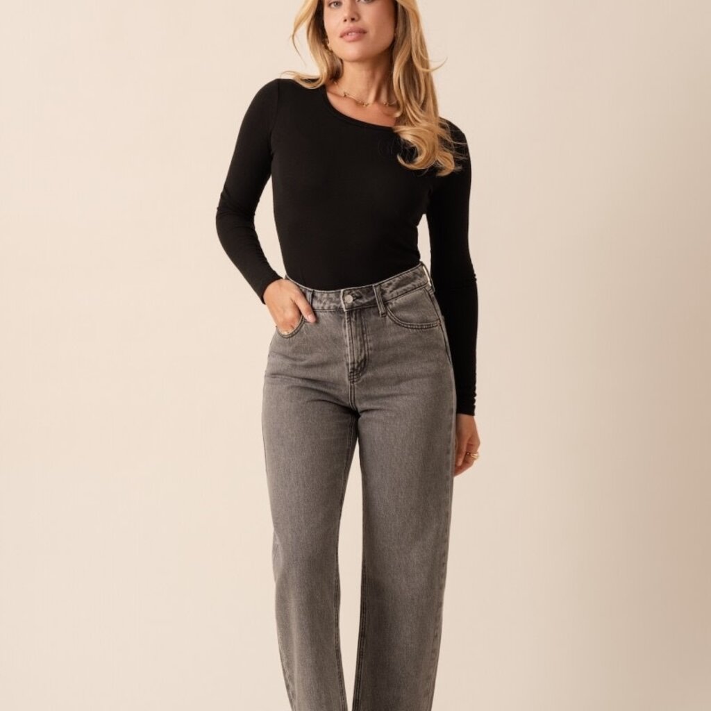 Oraije tapered jeans berry