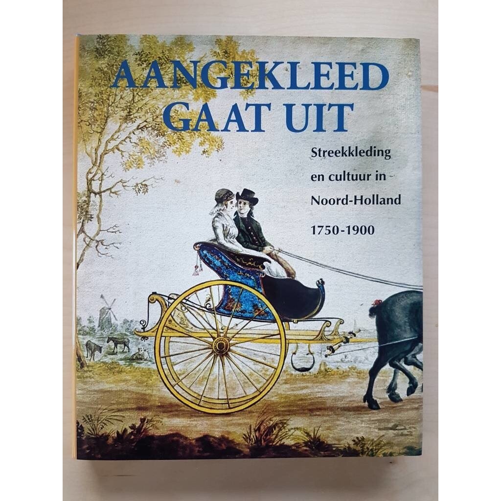 Aangekleed gaat uit