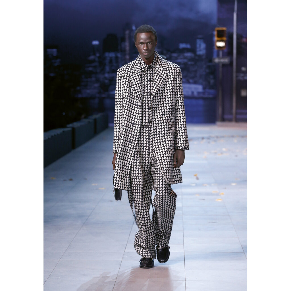 Voices of Fashion