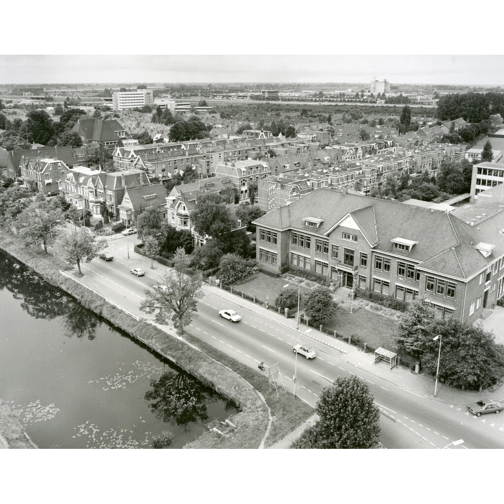 Van Veerallee naar Katerveer