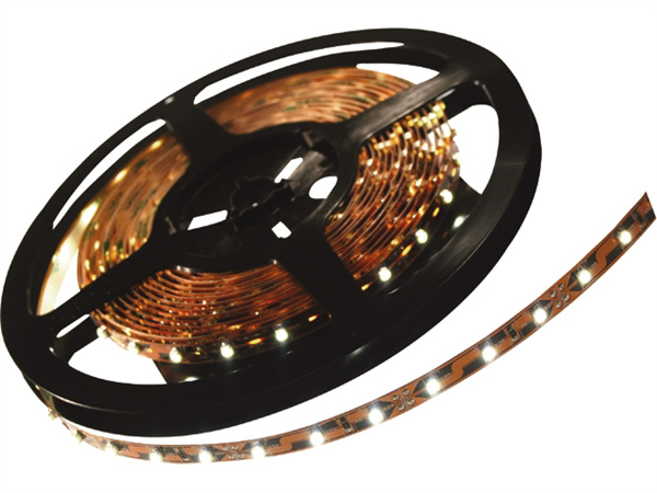 Båtsystem LED TAPE 300 - 5 METER LENGTE - 9236-5 3000 KELVIN
