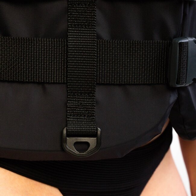 JOBE 4 Buckle Vest Black