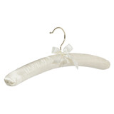 DER KLEIDERBÜGELRIESE Blusen / Hemdenbügel Satin elfenbein mit Messinghaken DER KLEIDERBÜGELRIESE Blusen / Hemdenbügel Satin elfenbein mit Messinghaken