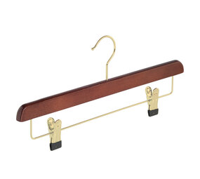 Rock / Hosenbügel Buchenholz mahagoni gebeizt mit Messinghaken und anti-rutsch Klammern Rock / Hosenbügel Buchenholz mahagoni gebeizt mit Messinghaken und anti-rutsch Klammern