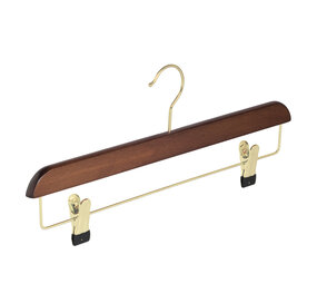 Rock / Hosenbügel Buchenholz nussbaum gebeizt mit Messinghaken und anti-rutsch Klammern Rock / Hosenbügel Buchenholz nussbaum gebeizt mit Messinghaken und anti-rutsch Klammern