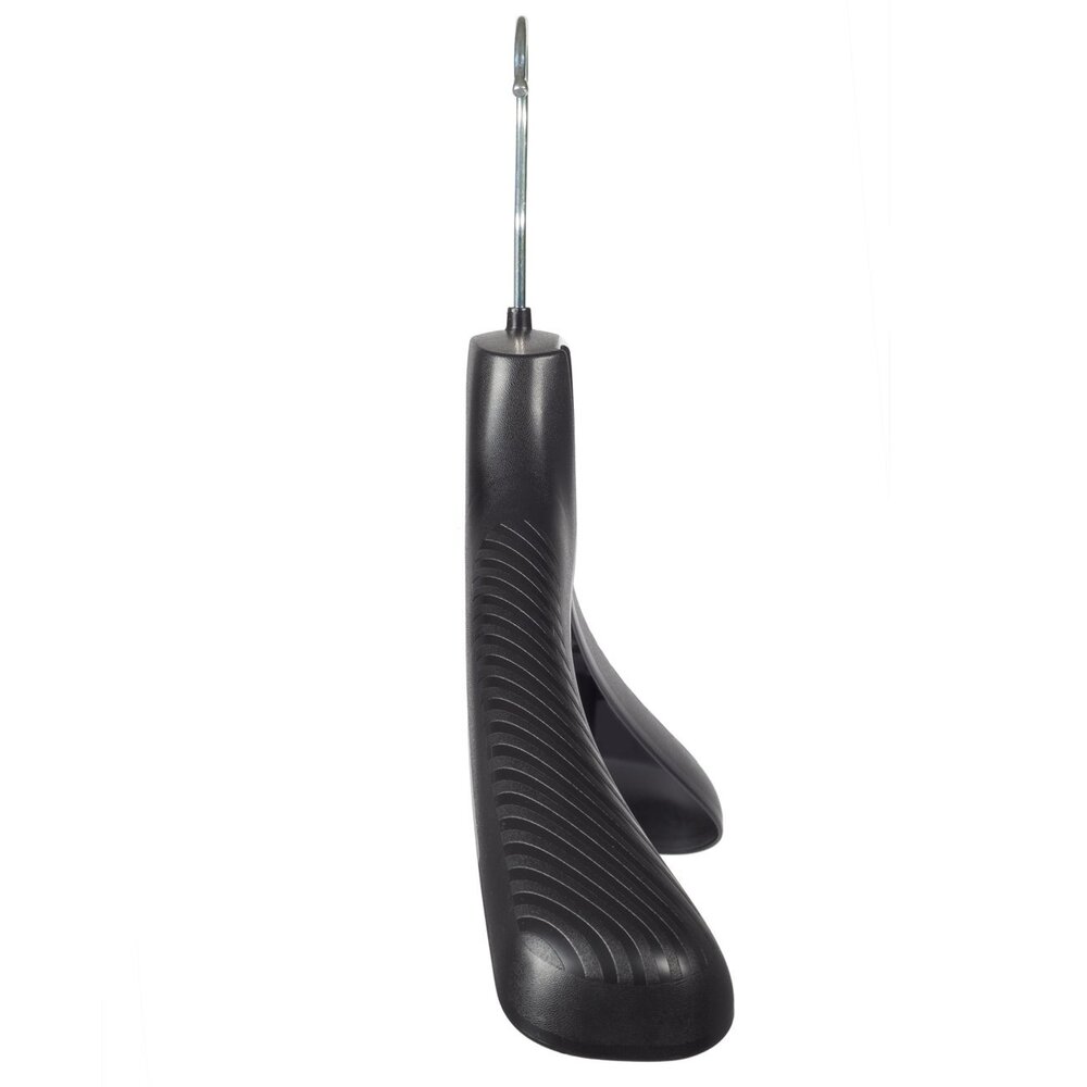 Jacken / Anzugbügel (gebogen) Kunststoff schwarz mit Schulterverbreiterung Jacken / Anzugbügel (gebogen) Kunststoff schwarz mit Schulterverbreiterung