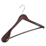 Jacken / Anzugbügel Buchenholz wenge gebeizt mit Schulterverbreiterung und anti-rutsch Hosensteg, 41 cm Jacken / Anzugbügel Buchenholz wenge gebeizt mit Schulterverbreiterung und anti-rutsch Hosensteg, 41 cm