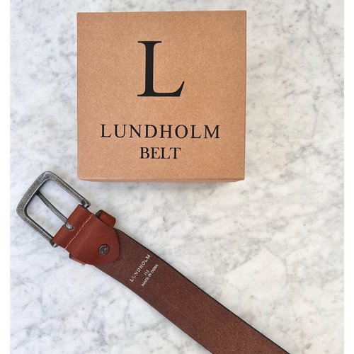 Lundholm Lundholm leren riem heren leer cognac bruin - 115 cm - op maat verstelbaar - Scandinavisch design - cadeau voor man mannen cadeautjes tip