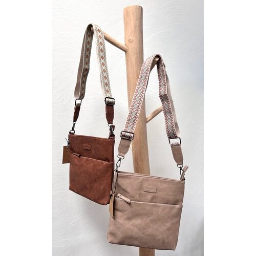 Lundholm Lundholm schoudertas dames Taupe met schouderband - schoudertassen dames crossbody tas dames schoudertas - vrouwen cadeautjes | Scandinavisch Design - Lykling Serie Lundholm Lundholm schoudertas dames Taupe met schouderband - schoudertassen dames crossbody tas dames schoudertas - vrouwen cadeautjes | Scandinavisch Design - Lykling Serie