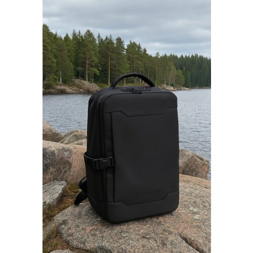 Lundholm Lundholm Rugzak Underseater 40x30x20 - Rugtas Travel Laptoptas 15.6 inch met TSA slot - Reizen Handbagage Koffer als Rugtas - Maximale Inhoud - Cabin Approved - Scandinavisch Design Zwart