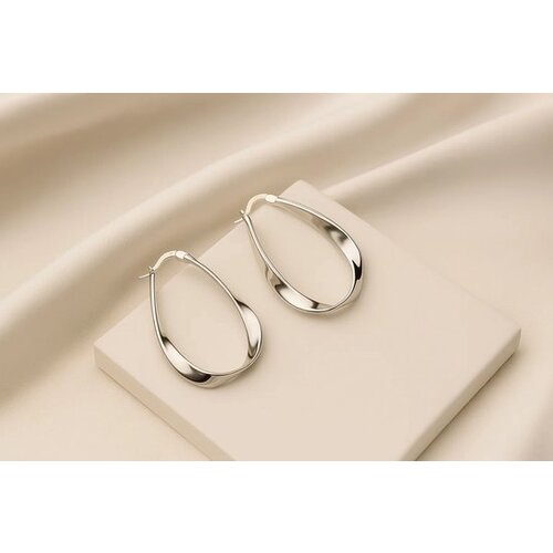 Lundholm Lundholm 925 Sterling Zilver Luxe Oorbellen Dames Geometrisch Scandinavisch Design 3.2 cm - Vrouwen Cadeautjes Cadeau voor Vriendin tip