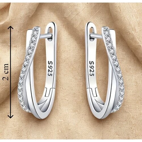 Lundholm Lundholm 925 Sterling Zilver Zirkonia Luxe Oorbellen Dames - Zilveren Oorbellen Zirkonia Minimalistisch Geometrisch Design - Vrouwen Cadeautjes - Scandinavisch Design