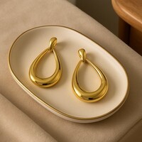Lundholm Grote Gouden Statement Oorbellen 18K Gold Plated Premium Stainless Steel