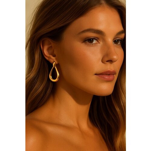 Lundholm Lundholm Grote Gouden Statement Oorbellen 18K Gold Plated Premium Stainless Steel Allergievrij, Water resistant - Gouden Oorbellen Classy (4.4 cm) Geometrisch Design - Vrouwen Cadeautjes - Scandinavisch Design