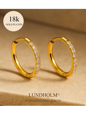 Lundholm Lundholm Luxe Oorringen Dames Goudkleurig Zirkonia – Premium Stainless Steel Gold PVD Plated – Hoops met Zirkonia Steentjes