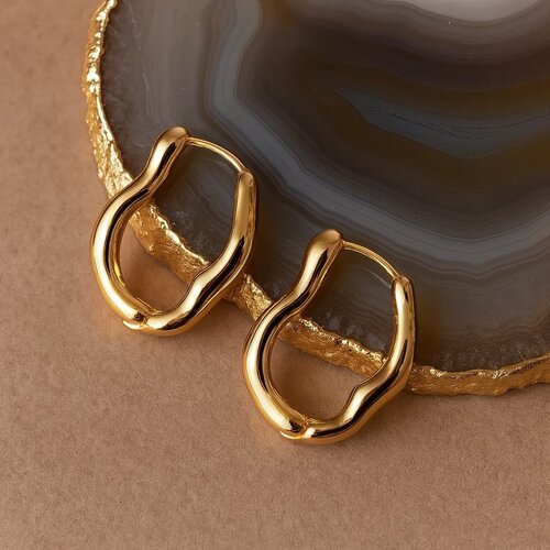 Lundholm Lundholm Luxe Oorbellen Goudkleurig - Premium Stainless Steel Oorringen Gold Plated - Minimalistisch Elegant - Vrouwen Cadeautjes Tip - Scandinavian Design