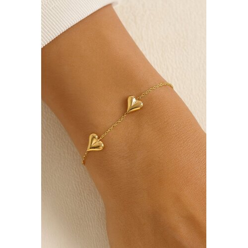 Lundholm Lundholm Luxe Premium Stainless Steel Gold Plated 18K Gouden Armband Dames Hartjes - Vrouwen Cadeautjes Cadeau voor Vrouw tip Afscheid Verjaardag Bedankt Cadeau - Scandinavisch Design