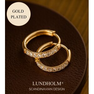 Lundholm Kleine Hoops met Zirkonia – Goudkleurig Lundholm Kleine Hoops met Zirkonia – Goudkleurig