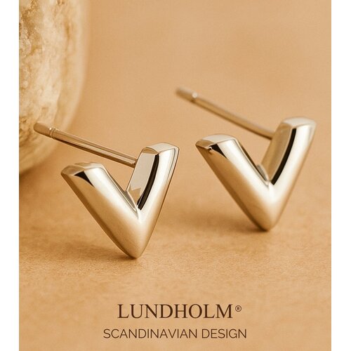 Lundholm Lundholm Oorknopjes Dames Goudkleurig - Premium Stainless Steel Gold Plated - Kleine Oorbelletjes Studs V Shape - Vrouwen Cadeautjes Kerst Sint - Luxe Geschenkverpakking