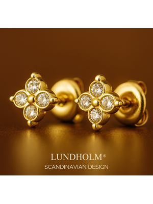 Lundholm Lundholm Oorknopjes Dames Zirkonia Goudkleurig - Premium Stainless Steel Gold Plated - Kleine Oorbellen Studs - Geschikt voor Tweede Gaatje - Cadeau voor Haar - Scandinavisch Design Lundholm Lundholm Oorknopjes Dames Zirkonia Goudkleurig - Premium Stainless Steel Gold Plated - Kleine Oorbellen Studs - Geschikt voor Tweede Gaatje - Cadeau voor Haar - Scandinavisch Design