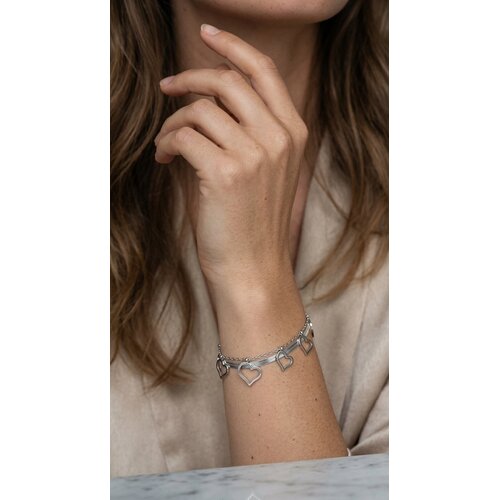 Lundholm Lundholm Liv armband dames – dubbel laags snake chain met hartjes – premium stainless steel – Liv serie – Scandinavisch design – sieraden cadeau voor haar
