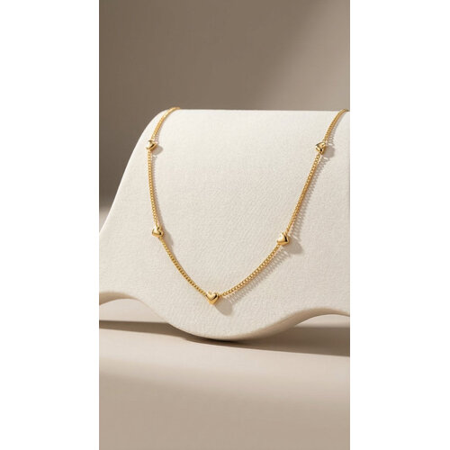 Lundholm Lundholm Josie ketting dames goudkleurig – hartjes ketting 40 + 5 cm – premium stainless steel 2.5 micron PVD gold plated – Josie serie – Scandinavisch design – sieraden cadeau voor haar