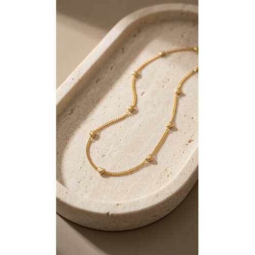 Lundholm Lundholm Josie ketting dames goudkleurig – hartjes ketting 40 + 5 cm – premium stainless steel 2.5 micron PVD gold plated – Josie serie – Scandinavisch design – sieraden cadeau voor haar