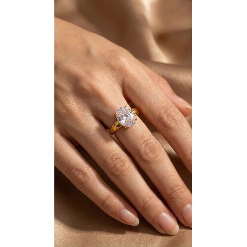 Lundholm Lundholm Lenore ring dames goudkleurig – premium stainless steel 2.5 micron PVD gold plated waterproof hypoallergeen – Lenore serie – Scandinavisch design – sieraden cadeau voor haar