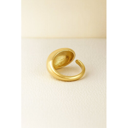 Lundholm Lundholm Linde oorbellen dames goudkleurig – premium stainless steel 2.5 micron PVD gold plated – Linde serie – Scandinavisch design – sieraden cadeau voor haar