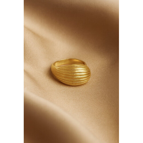 Lundholm Lundholm Linde oorbellen dames goudkleurig – premium stainless steel 2.5 micron PVD gold plated – Linde serie – Scandinavisch design – sieraden cadeau voor haar