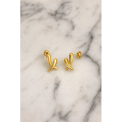 Lundholm Lundholm Elina oorbellen dames goudkleurig – 1,8 x 1,1 cm – premium stainless steel 2.5 micron PVD gold plated – Elina serie – Scandinavisch design – sieraden cadeau voor haar