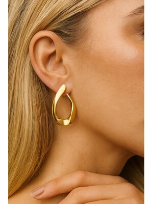 Lundholm Lundholm Iris oorbellen dames goudkleurig – premium stainless steel hypoallergeen – Iris serie – Scandinavisch design – sieraden cadeau voor haar