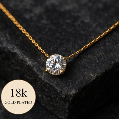 Ketting met zirkonia hanger