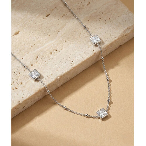 Lundholm Lundholm Ketting Dames Zilver Kleurig Jewellery – Premium Stainless Steel – Zilverkleurige met Zirkonia Steentjes Ketting (39 + 5 cm) – My Eline Serie – Waterproof & Hypoallergeen