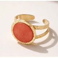 Lundholm luxe Ring Dames Goud Kleurig met Natuur Steen Rood Vintage - Verstelbare Ring One Size - Verstelbare Cuff Ring met Grote Natuursteen – Gold Plated PVD Elfride Serie