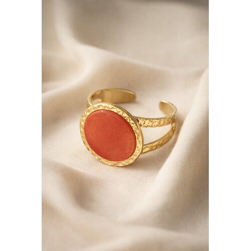 Lundholm Lundholm luxe Ring Dames Goud Kleurig met Natuur Steen Rood Vintage - Verstelbare Ring One Size - Verstelbare Cuff Ring met Grote Natuursteen – Gold Plated PVD Elfride Serie