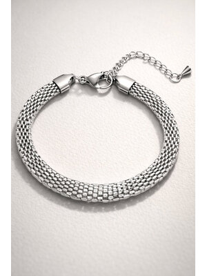 Lundholm Lundholm Luxe Premium Stainless Steel Jewellery Zilver Kleurige Armband Dames Minimalistisch Schakel - Vrouwen Cadeautjes Cadeau Moederdag Cadeautjes - My Yara Serie - Scandinavisch Design Lundholm Lundholm Luxe Premium Stainless Steel Jewellery Zilver Kleurige Armband Dames Minimalistisch Schakel - Vrouwen Cadeautjes Cadeau Moederdag Cadeautjes - My Yara Serie - Scandinavisch Design
