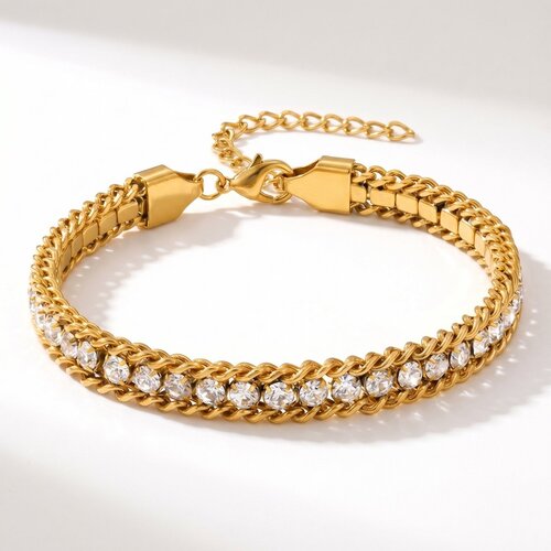 Lundholm Lundholm Iza Armband Dames Goud Kleurig – Premium Stainless Steel 2.5 Micron PVD Gold Plated – Goudkleurige Schakel Armband met Zirkonia Steentjes – 17 + 5 cm – 6 mm – Scandinavisch Design